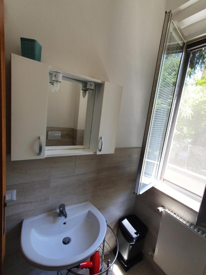 Casa Tommaso Apartment Piacenza Ngoại thất bức ảnh